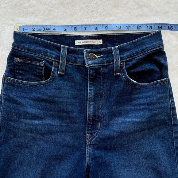 Levi's High Waisted Mom Jeans - Picture 8 of 10
